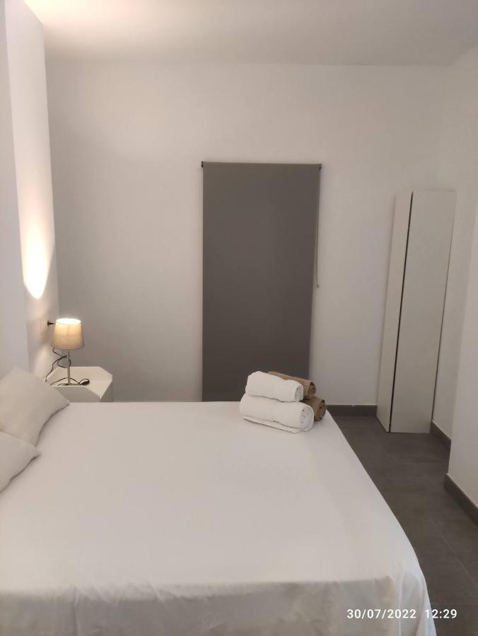 Complejo Pinta18 At1, At2 Y At3 Lejlighed Sevilla Eksteriør billede